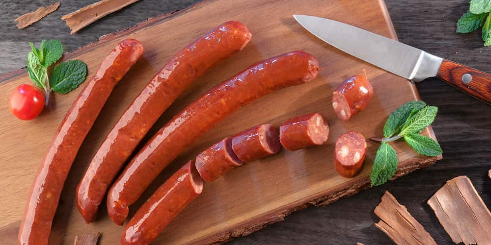 How to boil sausages properly?