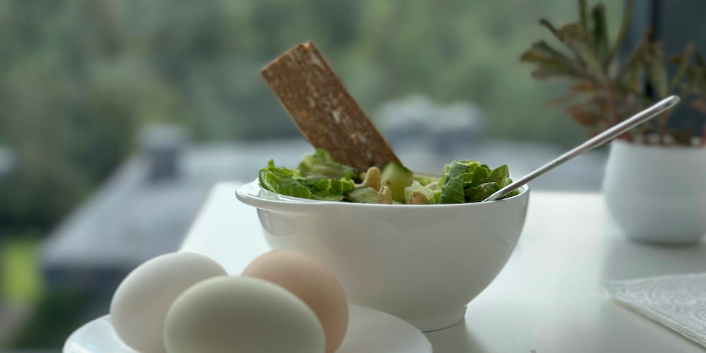 Different methods for cooking boiled eggs