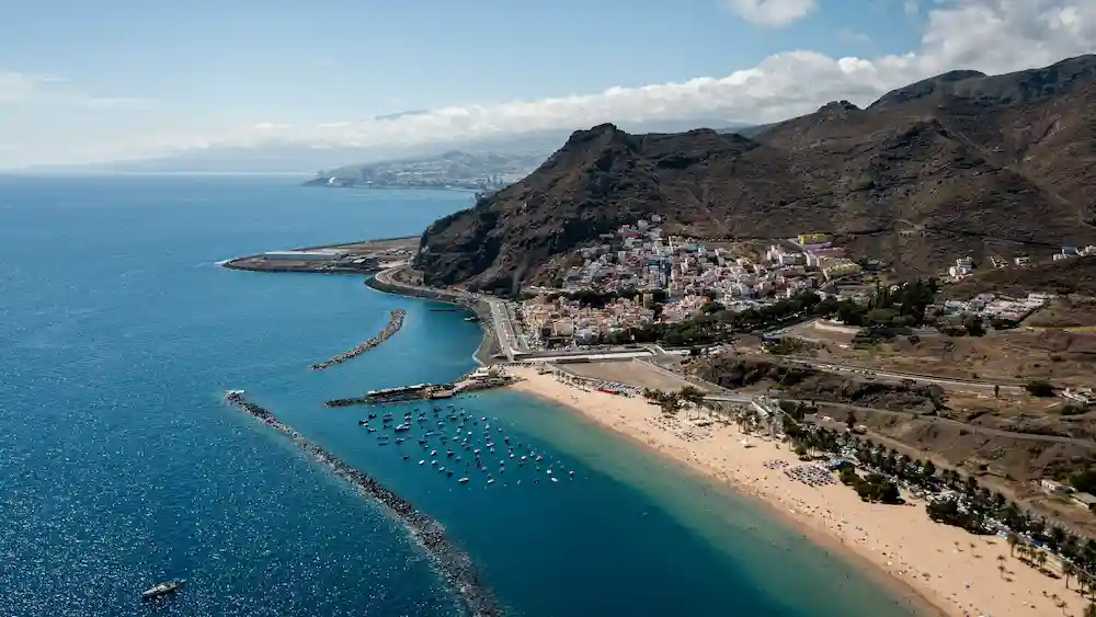 Current time on Tenerife